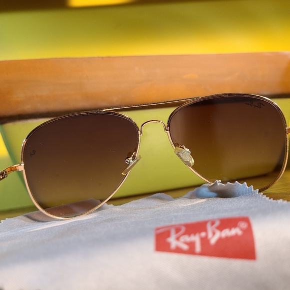 Ray-Ban sunglasses - Picture 8 of 12